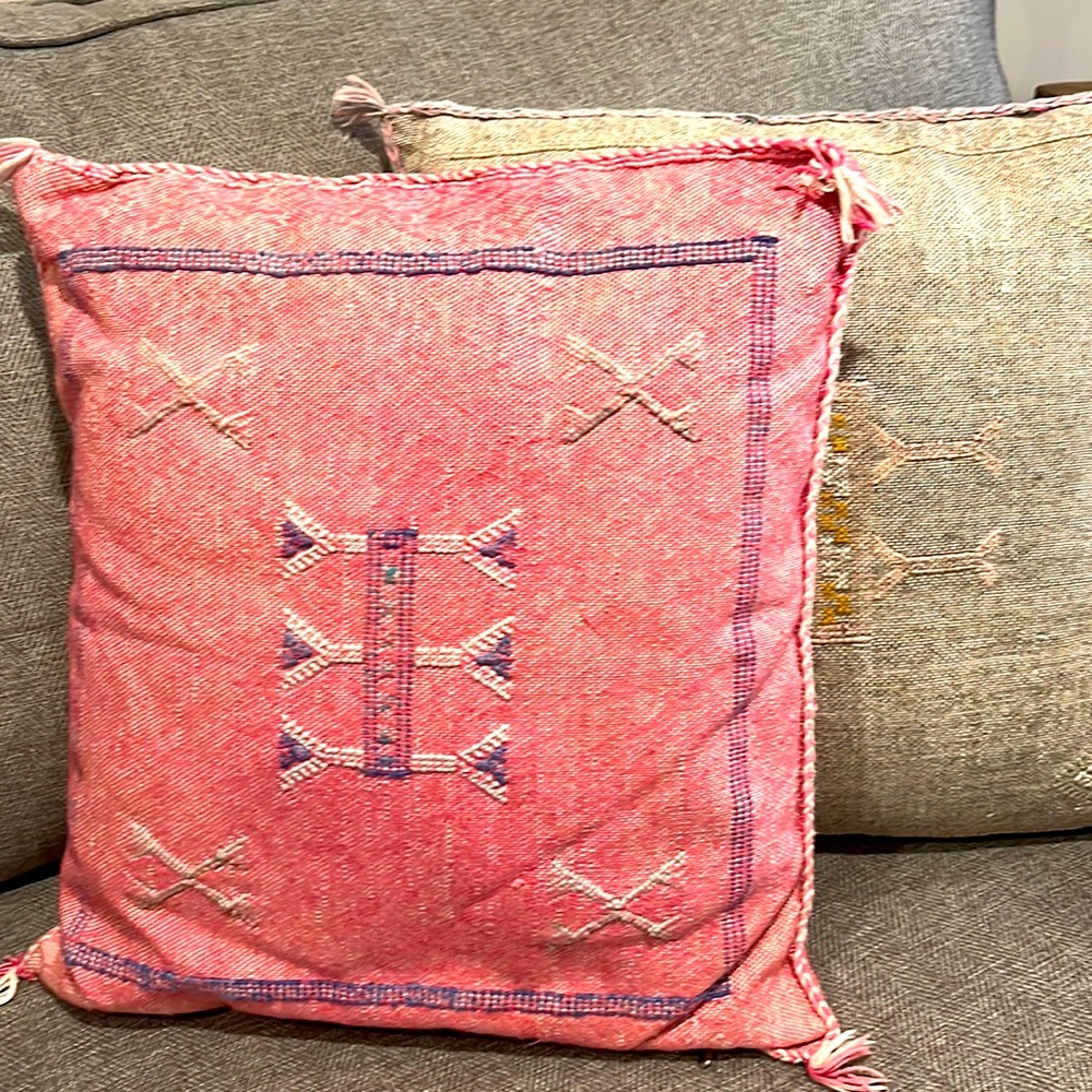 Turkish kilim pillow pink